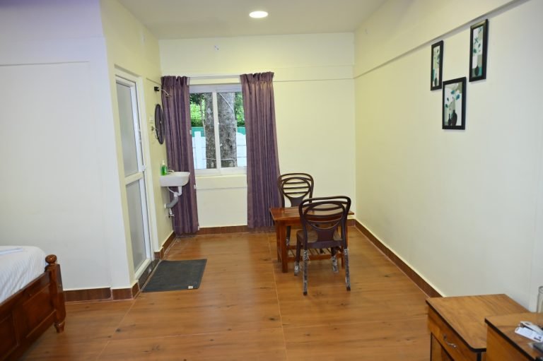 Signature Luxury Suite